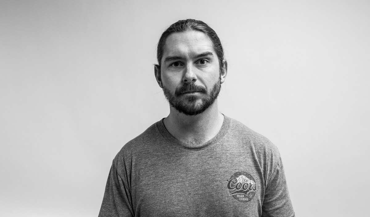 How to Wear Long Hair For Men - The Low Ball (front view)