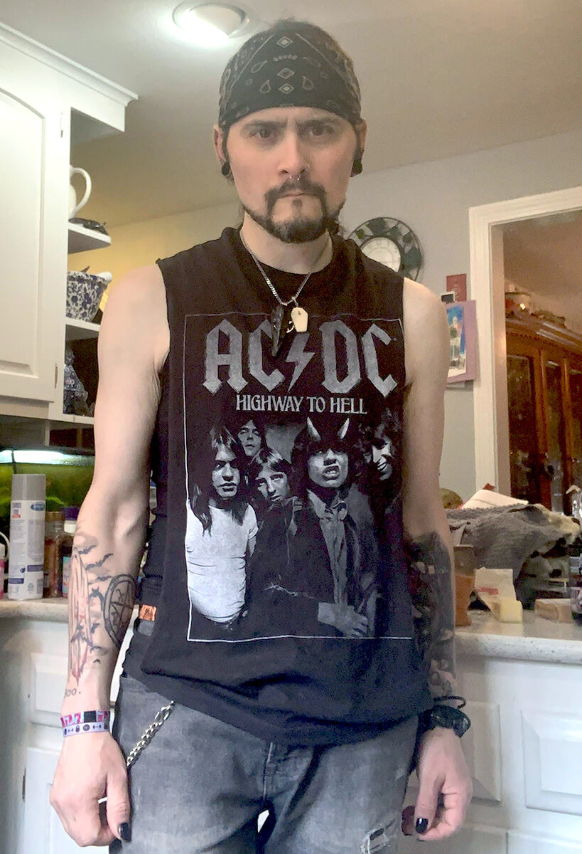 Danny D, thin in the kitchen, pre transformation.